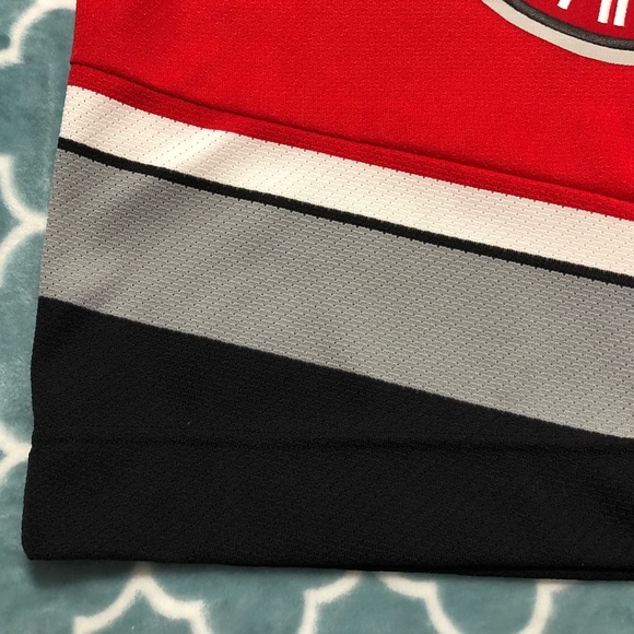 ⛔️SOLD⛔️ CCM SOO GREYHOUNDS CHL JERSEY - Picture 14 of 16